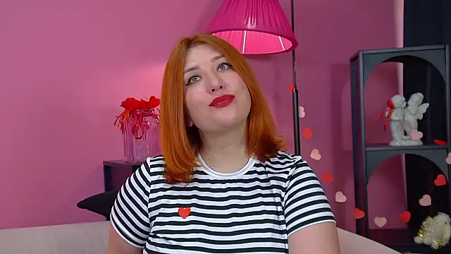 Snapshot of MargaritaMoone chatting on April 9, 2026, 2:45 pm MargaritaMoone online show from April 9, 2026, 2:45 pm