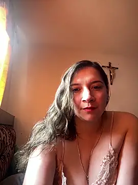belucci vale online show from April 21, 2026, 6:36 pm