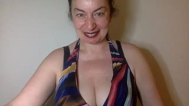 Lizzaa80 online show from June 7, 2026, 8:47 pm