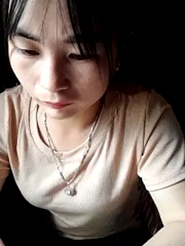 Maianly online show from April 10, 2026, 2:40 am