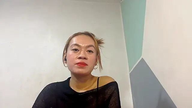 Snapshot of LadyBianca19 chatting on May 8, 2026, 12:20 pm LadyBianca19 online show from May 8, 2026, 12:20 pm