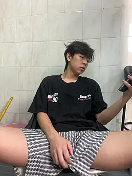 titi-999 online show from July 6, 2026, 3:03 pm