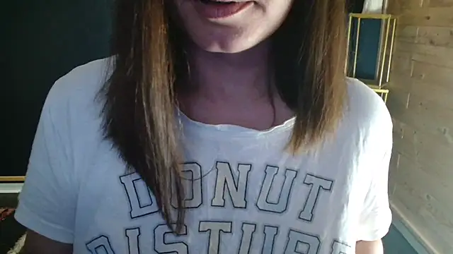 Snapshot of NicoleLove_ chatting on July 22, 2026, 5:15 pm NicoleLove online show from July 22, 2026, 5:15 pm