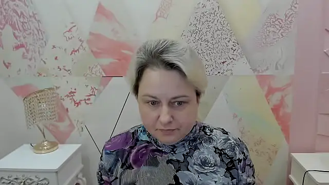 Helty amo online show from April 13, 2026, 10:19 am