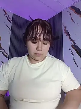 AliceScoot  online show from July 31, 2026, 7:55 pm