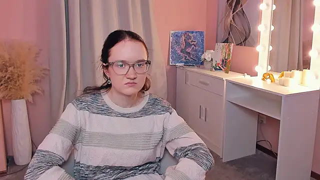 Snapshot of ErmaCurlis chatting on April 11, 2026, 10:41 am ErmaCurlis online show from April 11, 2026, 10:41 am