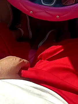 MrBustNut2026 online show from April 9, 2026, 3:51 pm