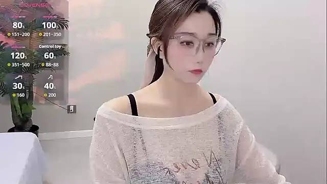 Yunxi- online show from July 8, 2026, 11:55 am