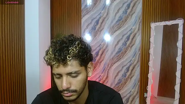 milo tay online show from April 12, 2026, 2:59 am