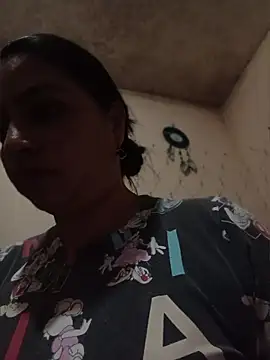 Snapshot of SOFI__10 chatting on June 26, 2026, 12:11 pm SOFI 10 online show from June 26, 2026, 12:11 pm
