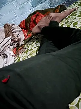 LadlaPlayboy online show from April 12, 2026, 12:08 pm