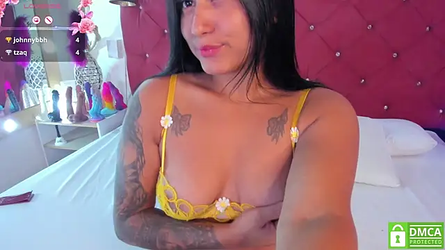 Brenda Kiss  online show from June 4, 2026, 7:40 pm