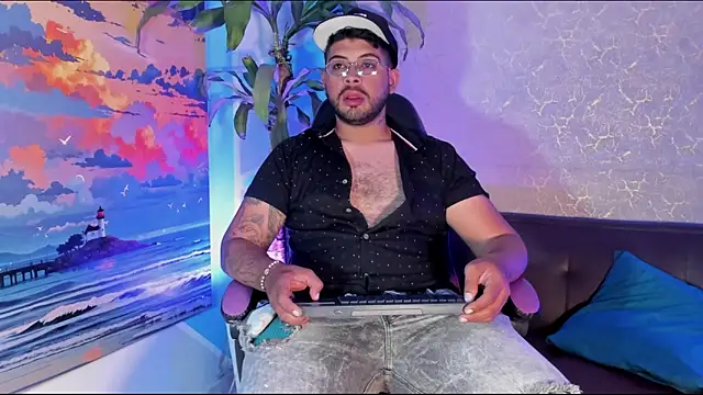 Im Axiel online show from April 17, 2026, 12:46 am