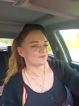 Snapshot of AliceLiddle_ chatting on April 15, 2026, 3:16 pm AliceLiddle online show from April 15, 2026, 3:16 pm