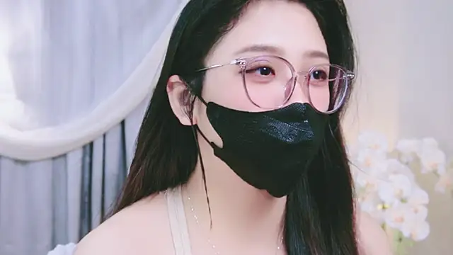 Chan Chann online show from May 16, 2026, 1:37 am