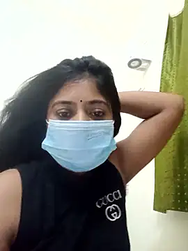 dearmona00 online show from May 28, 2026, 10:11 am