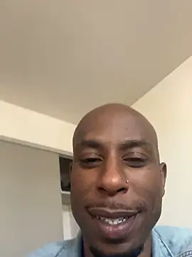 Mrhandsomeazz online show from May 9, 2026, 12:36 am