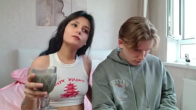 The Slutty Fox online show from June 16, 2026, 10:48 am