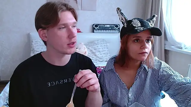 The Slutty Fox online show from May 7, 2026, 11:46 am