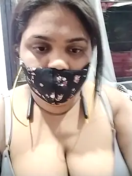 hotsilk21 online show from May 15, 2026, 6:06 pm