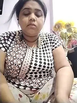 hotsilk21 online show from May 22, 2026, 10:08 pm