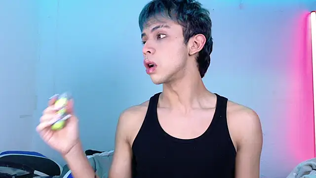Snapshot of Apolo_Prince1 chatting on July 15, 2026, 11:01 pm Apolo Prince1 online show from July 15, 2026, 11:01 pm