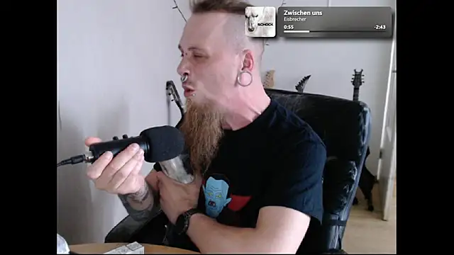 THatRandomMetalHead online show from June 15, 2026, 2:39 pm