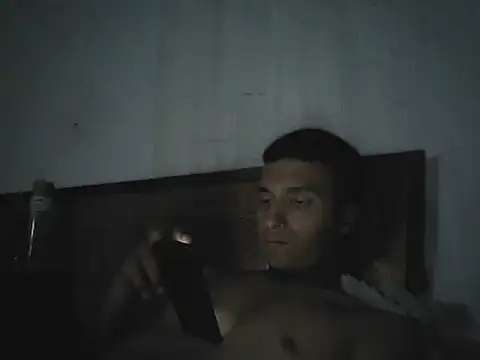 Me1L4Zqu1 online show from June 26, 2026, 10:48 pm