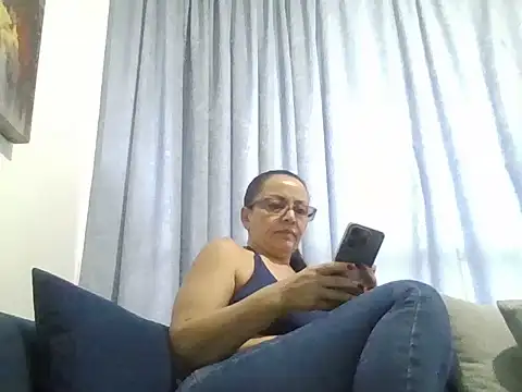 Marya Belle online show from June 14, 2026, 10:44 pm