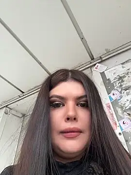 AmeliaBronze online show from June 15, 2026, 3:07 am