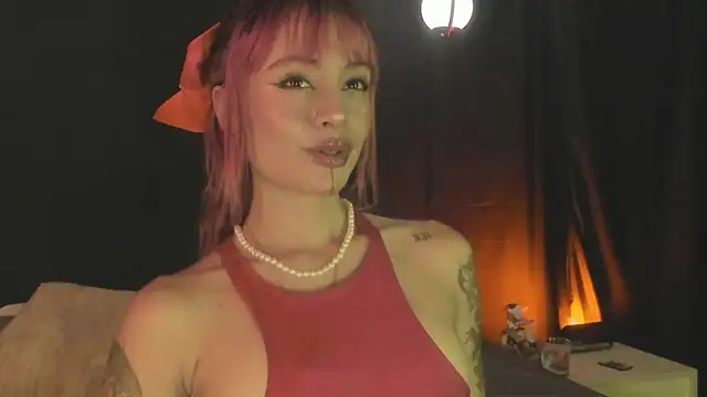 Snapshot of Miiaa_Stonee chatting on April 14, 2026, 9:53 pm Miiaa Stonee online show from April 14, 2026, 9:53 pm