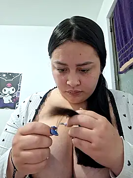 Stefy honey12 online show from April 24, 2026, 3:03 pm