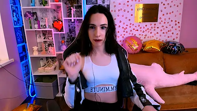 yumeliko o online show from April 23, 2026, 7:15 pm