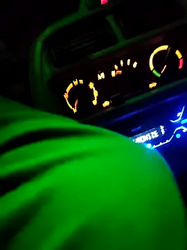 Snapshot of saur1221wjz chatting on April 13, 2026, 9:30 pm saur1221wjz online show from April 13, 2026, 9:30 pm