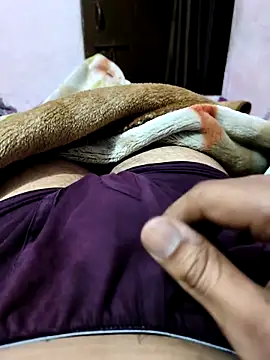 Snapshot of delhi_beast_ chatting on April 12, 2026, 12:36 am delhi beast online show from April 12, 2026, 12:36 am