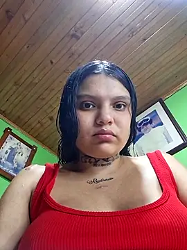 nika 1327 online show from June 5, 2026, 8:47 pm