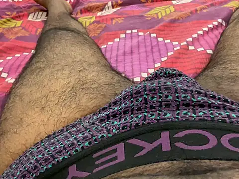 smalldick1202 online show from April 19, 2026, 6:10 pm