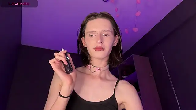 Niky Long online show from July 19, 2026, 7:10 pm