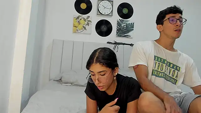 Snapshot of alanandtifany chatting on July 14, 2026, 6:47 pm alanandtifany online show from July 14, 2026, 6:47 pm