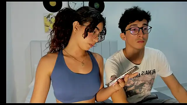 alanandtifany online show from April 23, 2026, 7:26 pm