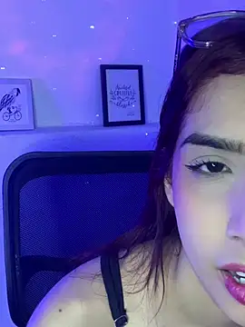 miss carly online show from June 4, 2026, 6:34 pm