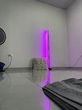 Snapshot of nezonx chatting on June 11, 2026, 2:44 am nezonx online show from June 11, 2026, 2:44 am