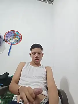 curious straight guy online show from April 19, 2026, 6:21 pm