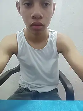 curious straight guy online show from July 8, 2026, 1:45 pm
