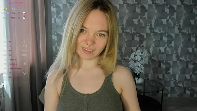 Anna Delon online show from June 6, 2026, 9:14 am