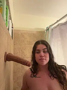Snapshot of Islandmamita chatting on June 10, 2026, 5:52 am Islandmamita online show from June 10, 2026, 5:52 am