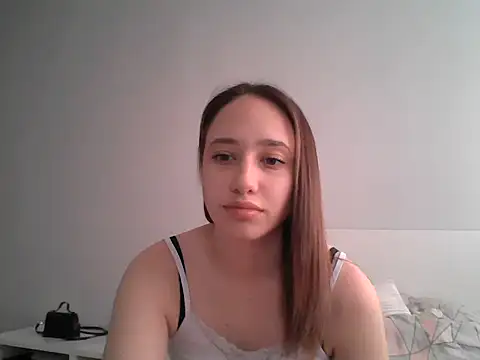 DarkMirel online show from May 19, 2026, 1:07 pm