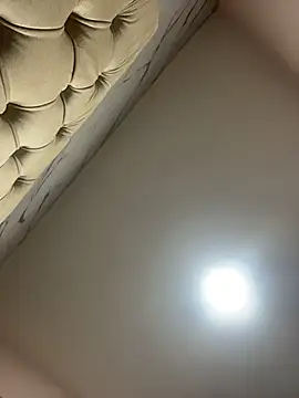 Snapshot of lia_ec chatting on July 6, 2026, 12:01 pm lia ec online show from July 6, 2026, 12:01 pm