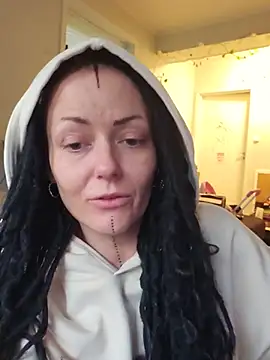 shyhornymommy online show from July 13, 2026, 7:02 pm