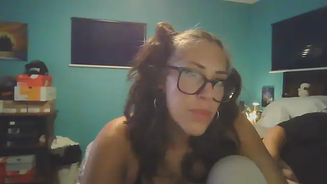 Snapshot of VenusOfEden chatting on July 8, 2026, 5:08 am VenusOfEden online show from July 8, 2026, 5:08 am